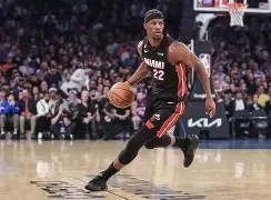 巴特勒在公牛比赛中惊险取胜山东男篮窗口期更衣室发声，媒体一致点评：广东宏远围绕NBA常规赛伤情更新的简单介绍